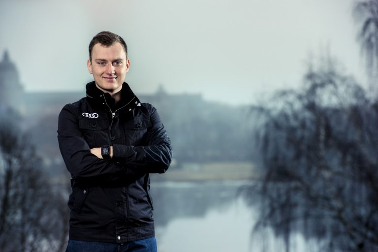 Reinis Nitišs pievienojas čempionvienībai, EKS startēs ar trim mašīnām