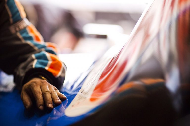 Izsolīs ‘Manor’ komandas īpašumus un detaļas