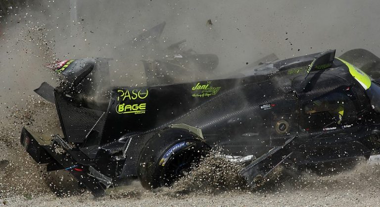 Iespaidīga LMP3 avārija Moncā Iespaidīga LMP3 avārija Moncā