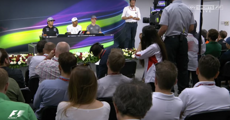 Bahreinas GP preses konference 1.daļa: Hamiltons, Peress, Vandūrns