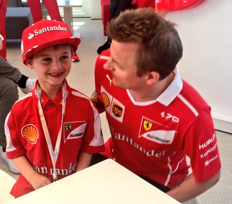 Hamiltons, Raikonens un ‘Mercedes’ nominēti pasaules gada balvai sportā