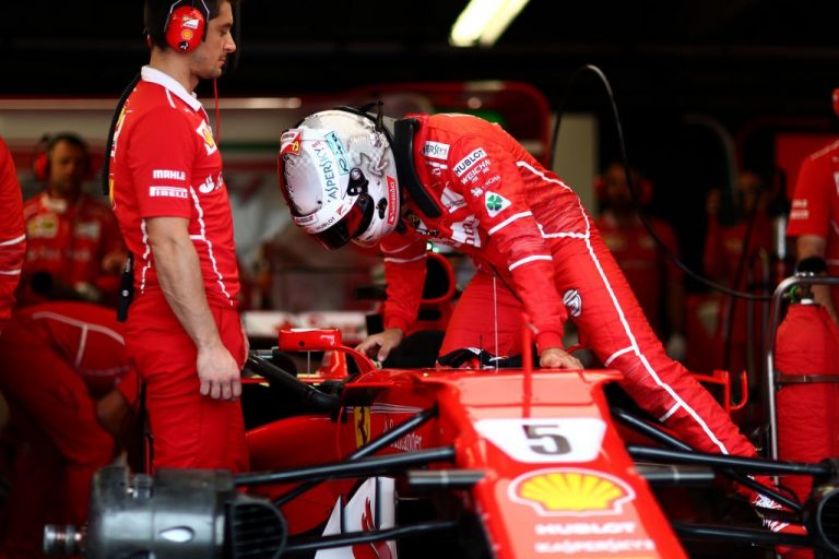 Abi ‘Ferrari’ piloti nepārspēti pirms Kanādas GP kvalifikācijas