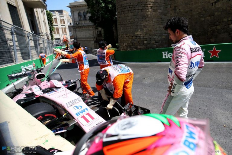 ‘Baku 1.treniņā ātrākie ‘Red Bull’, Serhio Peress piedzīvo avāriju
