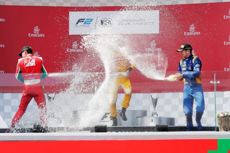 MotoGP beidzot uzvar Rosi, Leklerks veiksmīgs F2, Diksons piesakās IndyCar titulam, Monteiro mājās neuzvar