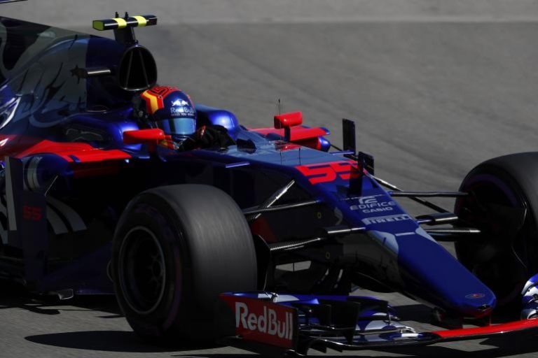 Saincs saņem sodu un atvainojas avārijā iesaistītajiem