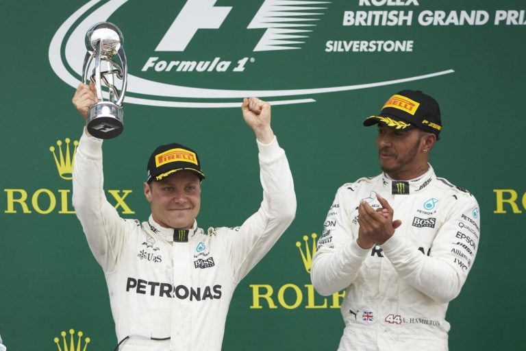 Botass paliek ‘Mercedes’ komandā uz vēl vienu gadu