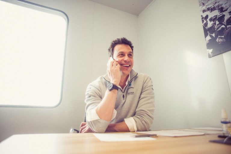 Toto Volfs: “Pussezonas čempioniem balvas nepasniedz”