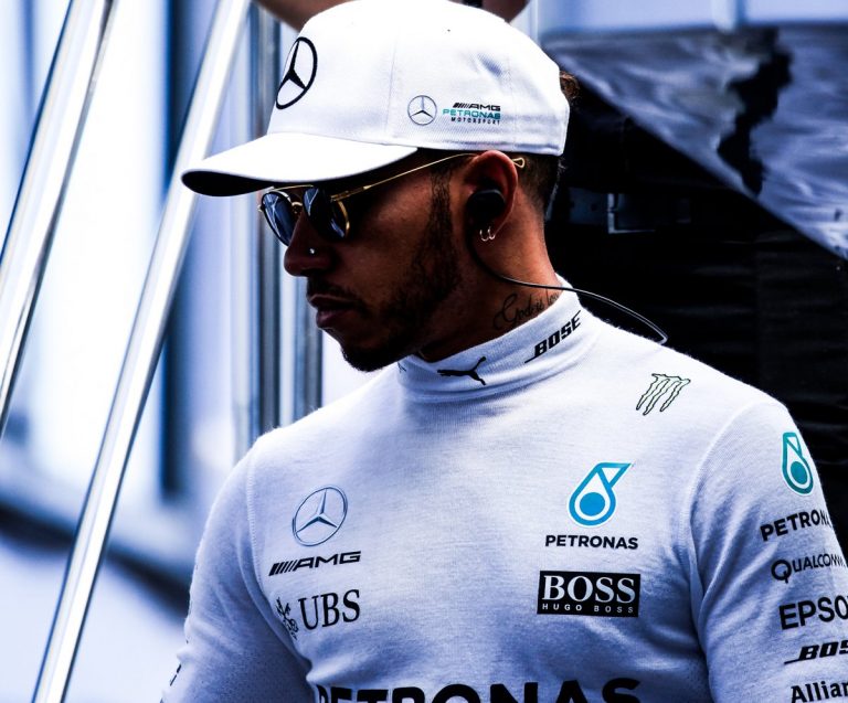 Hamiltons karjeru noslēgs ‘Mercedes’ komandā