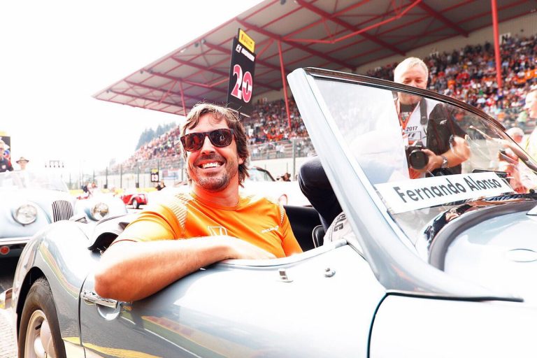 Alonso ‘Honda’ bez problēmām, ‘Force India’ draud ar diskvalifikācijām, Verstapens saņems sodu, Galaelam testi ‘Toro Rosso’