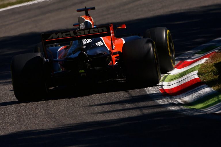 ‘McLaren’ plāno būvēt paši savu dzinēju