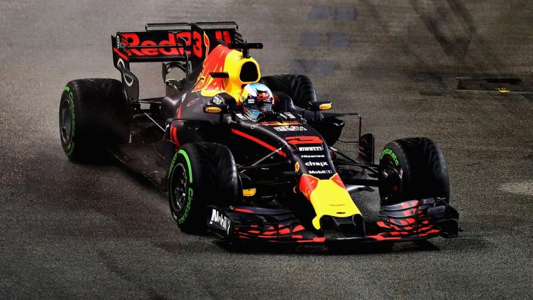 ‘Aston Martin’ kļūst par ‘Red Bull’ ģenerālsponsoru