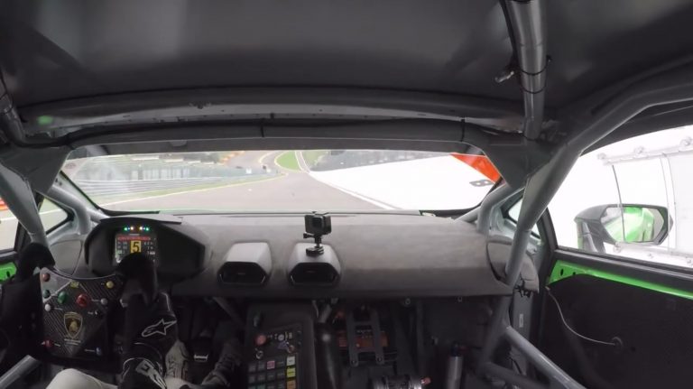 Nitišs testē jaudīgo Lamborghini Huracan