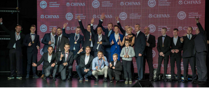 Sezonas čempionu kopbilde, foto: LAF Sezonas čempionu kopbilde, foto: LAF
