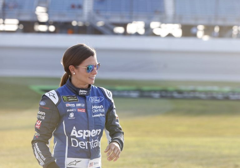 Amerikā populārā Danika Patrika nākamgad varētu nebraukt NASCAR