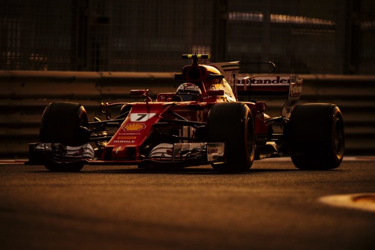 ‘Santander’ pārtrauc sadarbību ar ‘Ferrari’