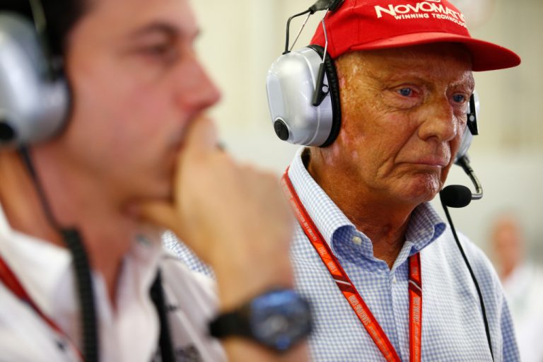 Lauda un Marko diskutē par Verstapena jauno līgumu