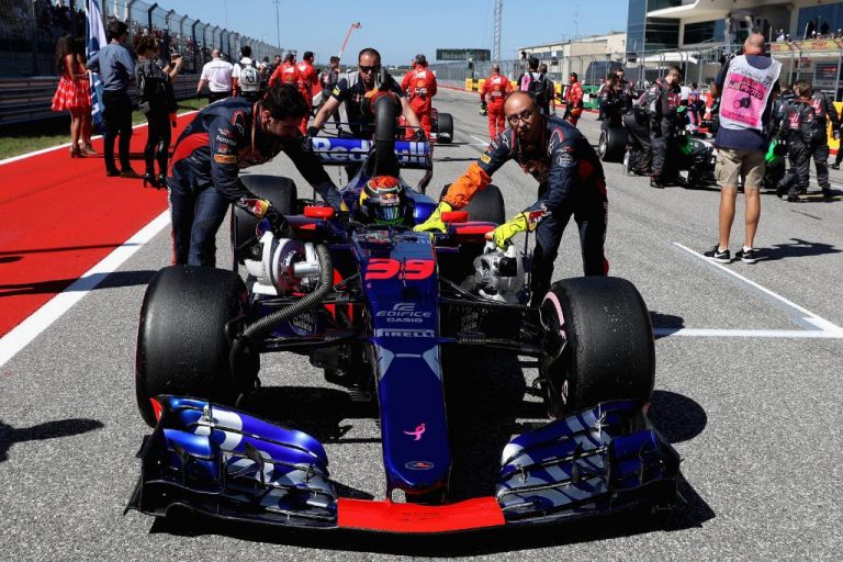 F1 starta meitenes nomainīs bērni