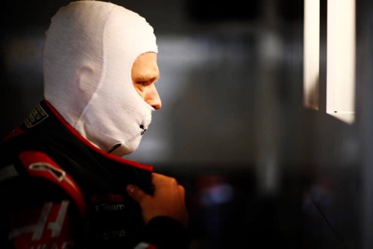 Magnusena zemais atspēriens un augstais lidojums