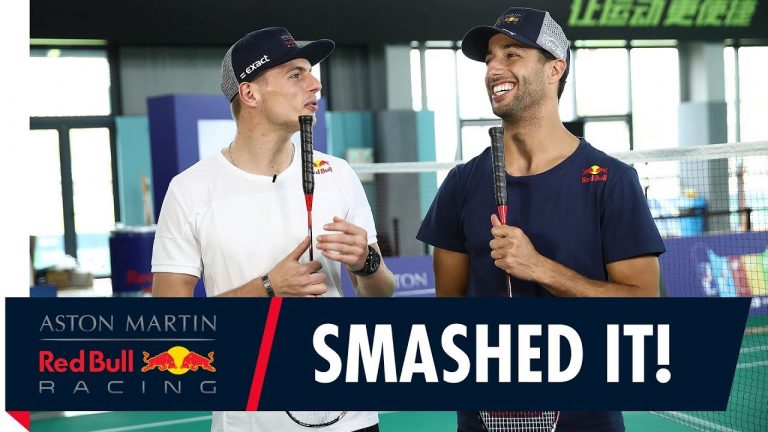 Rikjardo un Verstapens Ķīnā izklaidējas ar badmintona spēli Rikjardo un Verstapens Ķīnā izklaidējas ar badmintona spēli