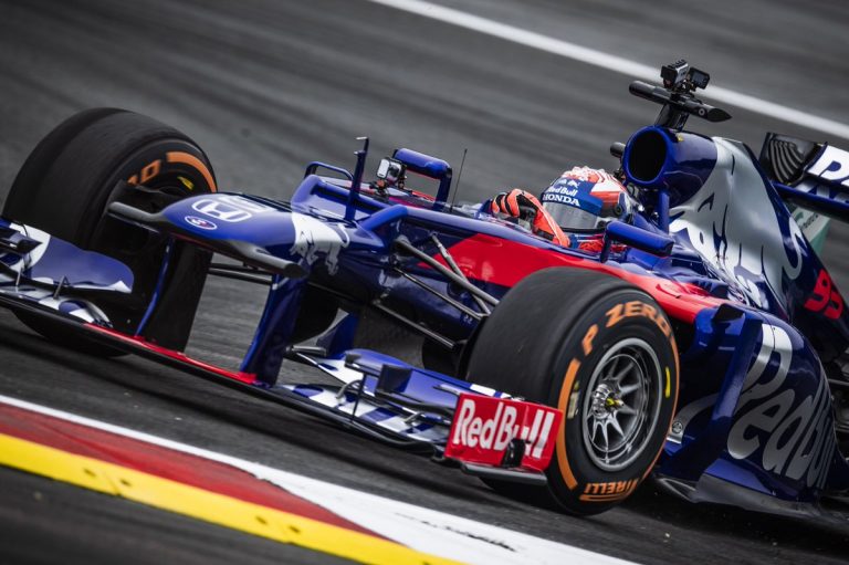 MotoGP superzvaigzne Markess aizvada F1 testus ar ‘Red Bull’