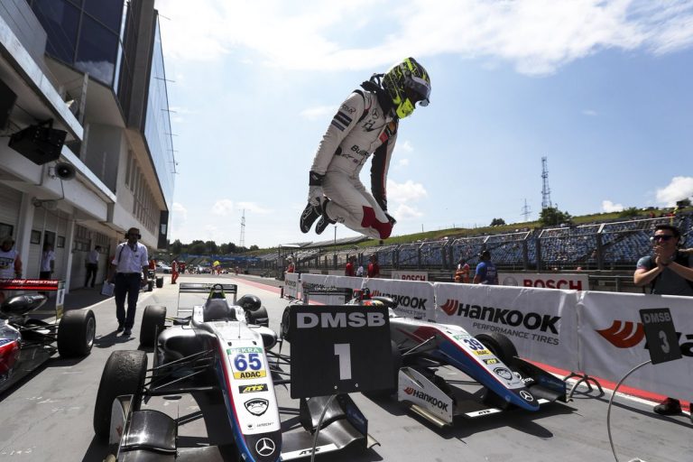 Ahmedam spoža nedēļas nogale Eiropas F3 sacīkstēs