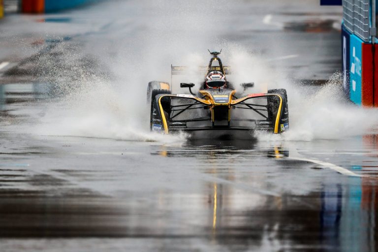 Kurš ir Formula E pirmās paaudzes izcilākais braucējs?
