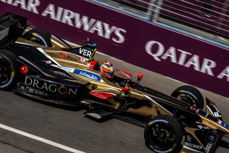Verņē atgūstas un izcīna Formula E čempiona titulu, Di Grasi uzvar no 11. vietas
