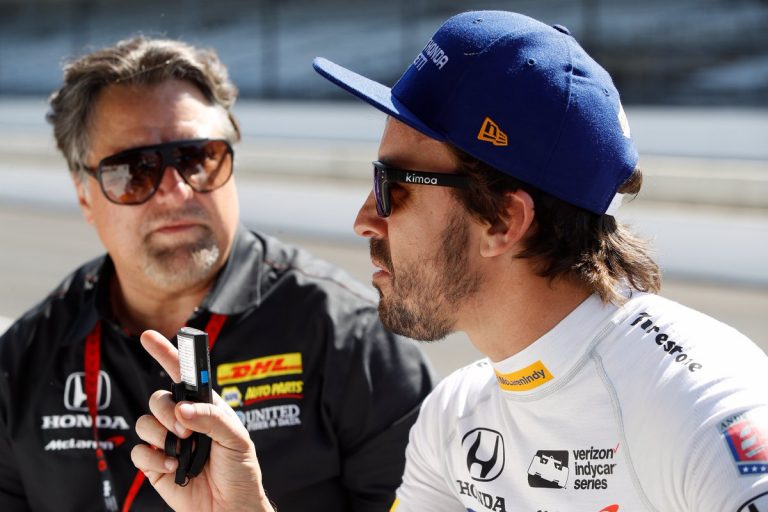 Alonso lēmums par IndyCar jāpieņem jau tuvākajās nedēļās