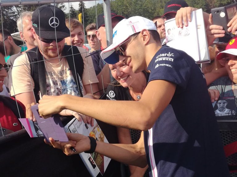 Kvalifikācijas varonis Okons var palikt bez vietas F1