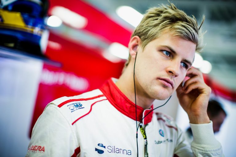 Markuss Ēriksons ieņems smagi savainotā Vikensa vietu IndyCar