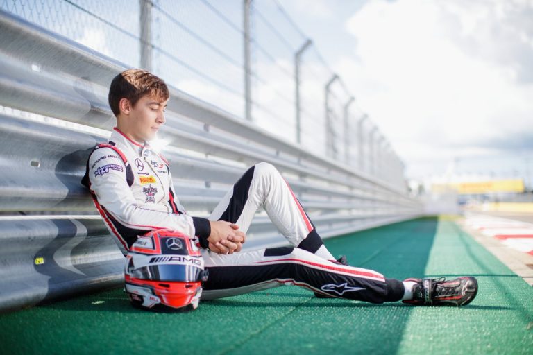 Rasels – F2 čempions; Ubērs – GP3 čempions