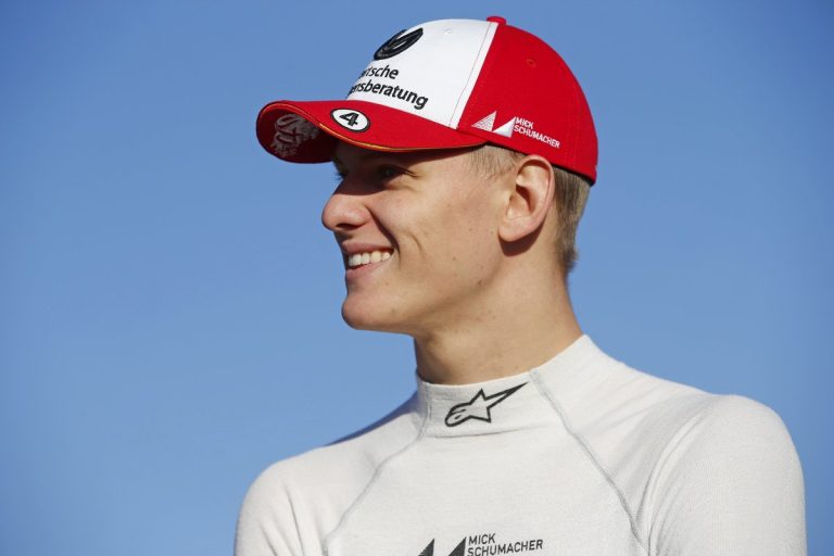 Šūmahers sper soli tuvāk F1 čempionātam