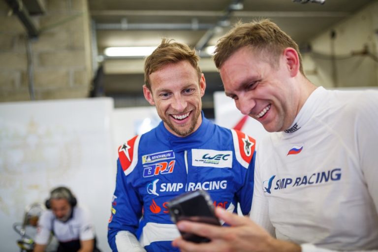 WEC jaunumi – ‘Toyota’ paliek, Hārtlijs nomaina Batonu, Loterers pirmoreiz izlaiž