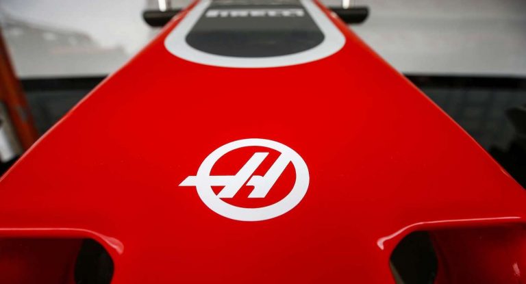 ‘Haas’ tomēr vēlas kā pirmie atrādīt jauno sponsoru un modeļa krāsojumu