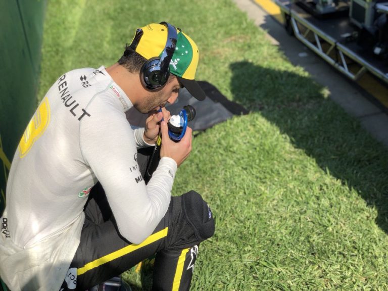 Rikjardo pirmais posms ar ‘Renault’ pilns sarūgtinājumu