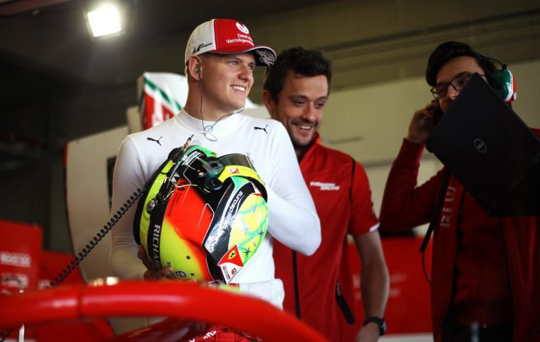 Oficiāli – Miks Šūmahers nākamnedēļ aizvadīs testus ar ‘Ferrari’