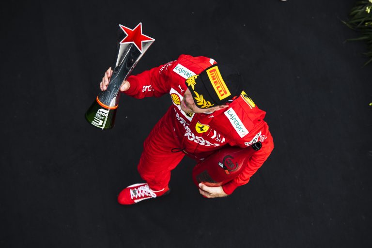 ‘Ferrari’ šaubas par savu ātruma pārsvaru Baku garajā taisnē