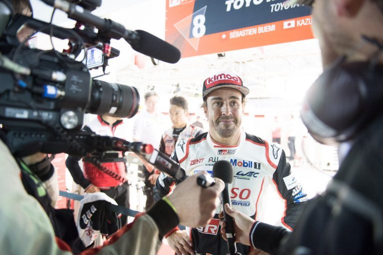 Alonso varētu pamest ‘Toyota’ izturības sacīkšu komandu