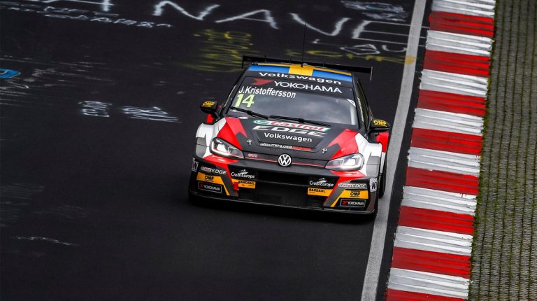 Divkārtējais rallijkrosa čempions Kristofersons uzvar arī WTCR