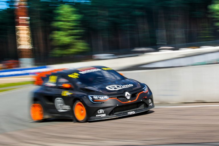 Baciuška: “Gribu parādīt, ko ‘ES Motorsport’ pazaudēja”
