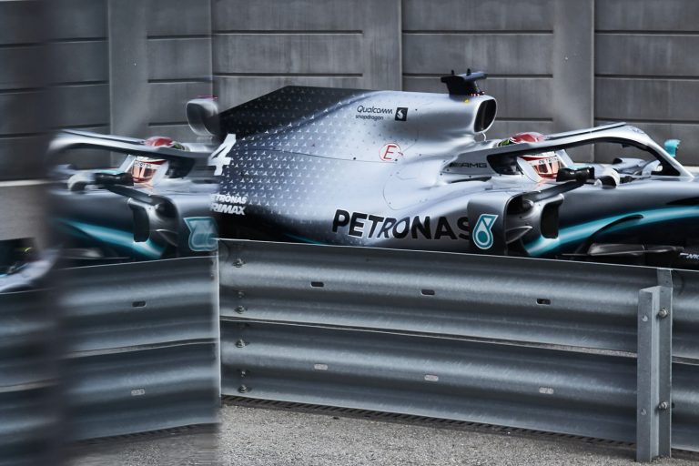 F1 ziņas īsumā – ‘Mercedes’ ieņēmumi, Kubica neapmierināts, ‘Red Bull’ stagnācija