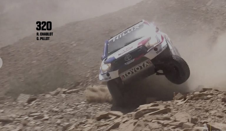 Dakaras rallijreida 9.posma video: starp līderiem auto klasē 24s!