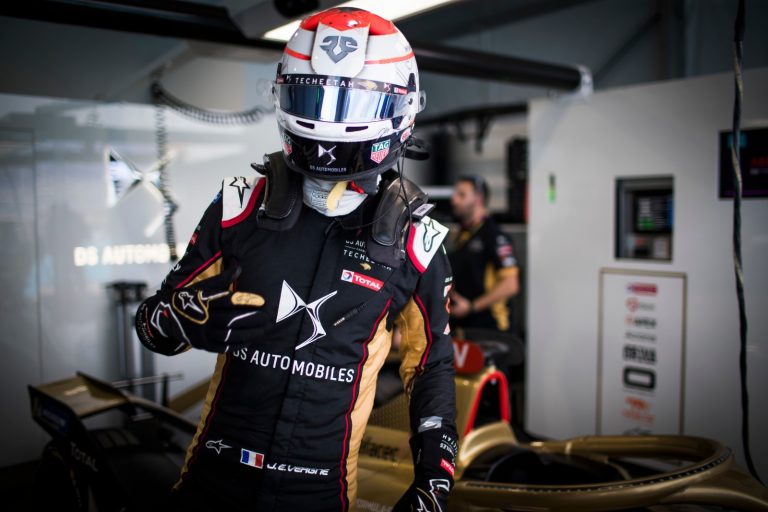 Verņē karantīna Marokā, F2 braucējs koronavīrusa dēļ netiek uz testiem, DTM atceļ testus Moncā
