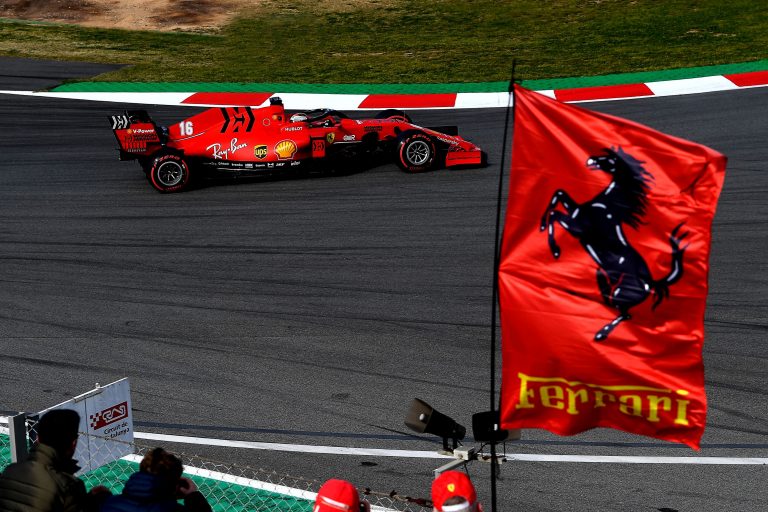 F1 īsumā: ‘Ferrari’ fokusa maiņa, itāļu problēmas, ‘Williams’ joprojām lēnākie, ‘Racing Point’ būs vēl ātrāki