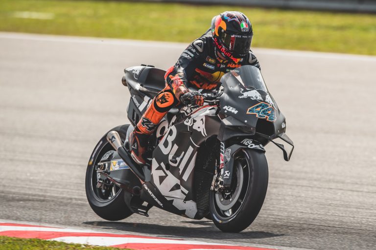 Koronavīruss turpina uzdarboties: pārceļ MotoGP Taizemes GP un Superformula sezonas atklāšanu, Austrālijas GP notikšot