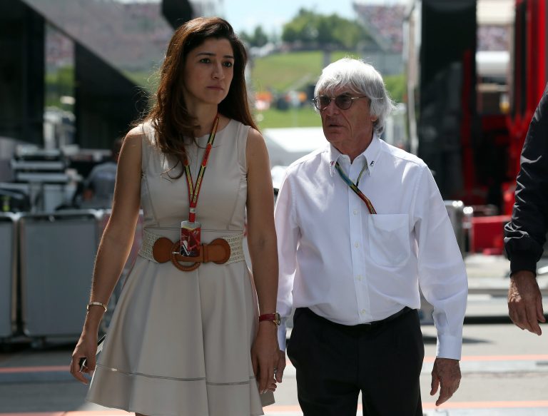 Bijušajam F1 bosam Eklstonam 89 gadu vecumā būs dēls