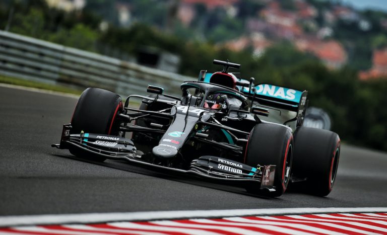 ‘Mercedes’ un ‘Racing Point’ priekšā visiem 1.treniņā Ungārijā
