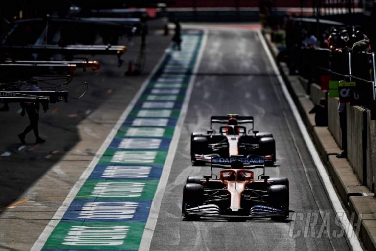 Botass izcīna pole-position pār Hamiltonu, Hulkenbergs trešais