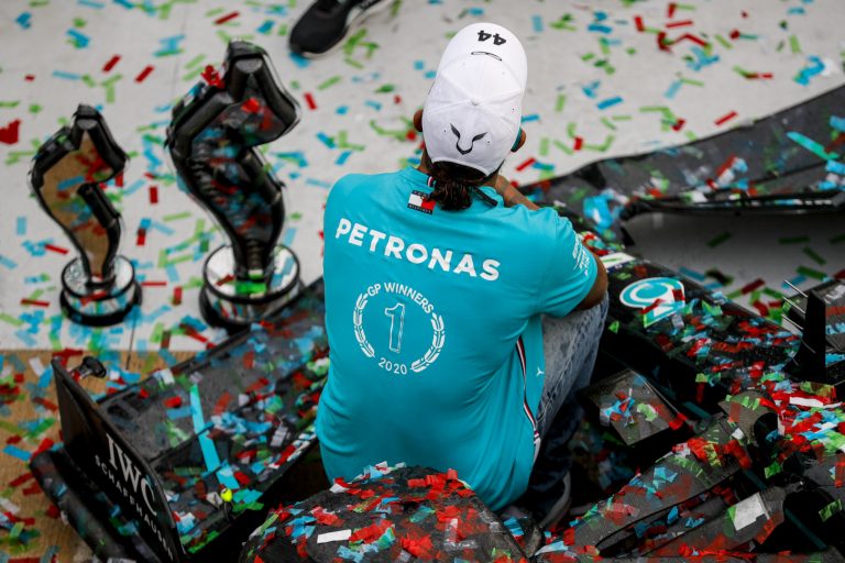 ‘Mercedes’ rekordsērija un Verstapena mokas Itālijā – Emīlijas-Romanjas GP statistika