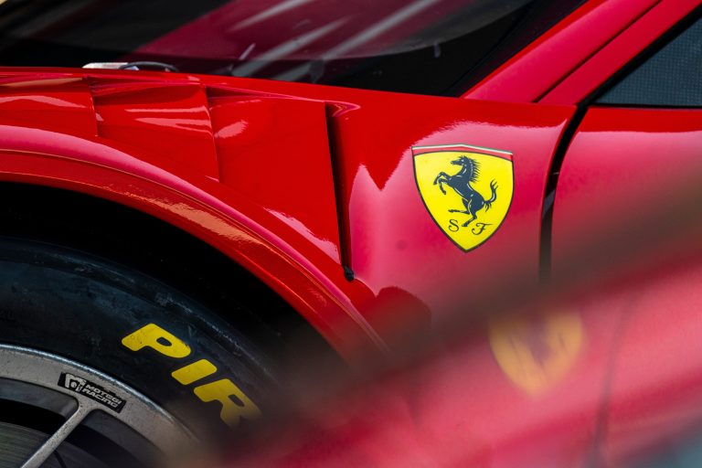 ‘Ferrari’ ar hiperauto centīsies uzvarēt leģendārajā Lemānā